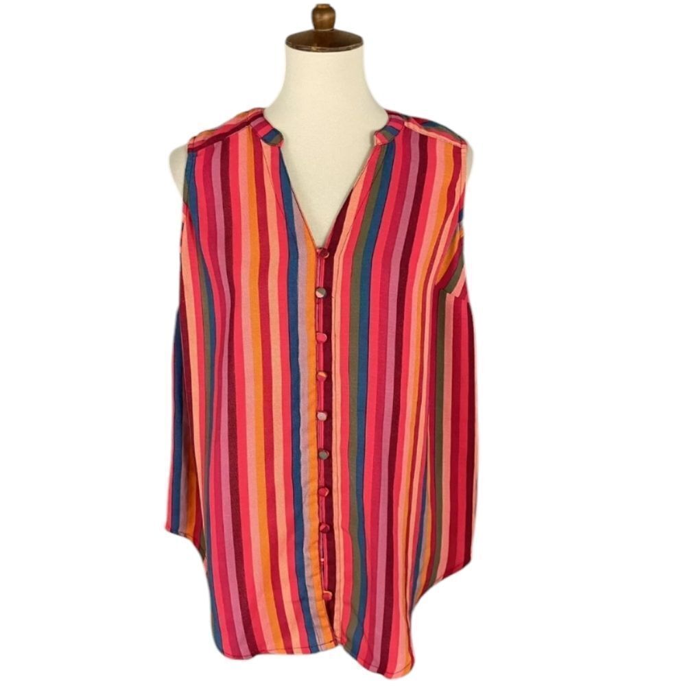 Torrid Women's Harper Sleeveless Striped Top Size 0X Rainbow Buttoned Up PRIDE - Picture 5 of 5
